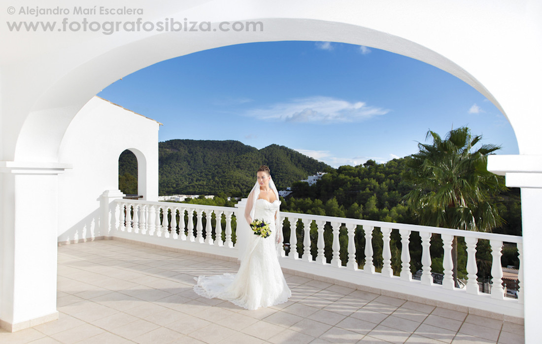 Photographs_Professionals_in_Ibiza_wedding