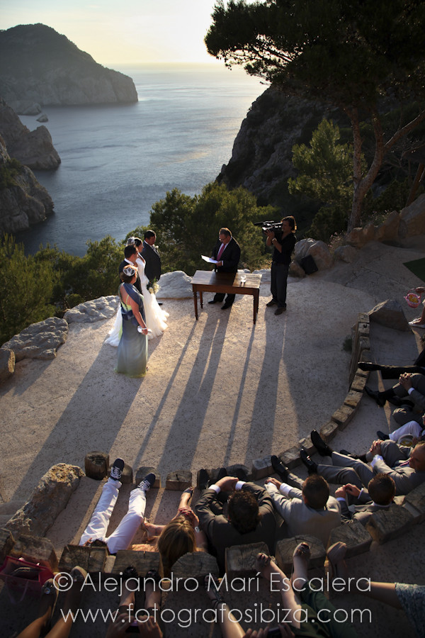 La boda junto al mar en Ibiza