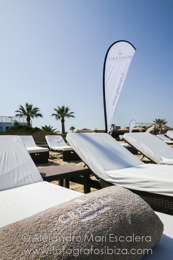 Ibiza professional photographer incentives