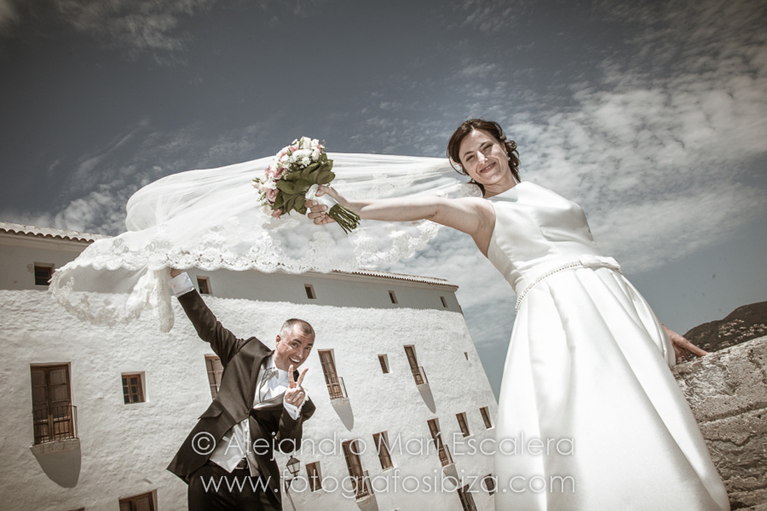 special photographer for weddings in Ibiza