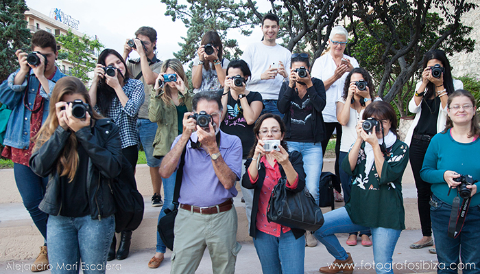 grupo de alumnos del curso de fotografía de ibiza